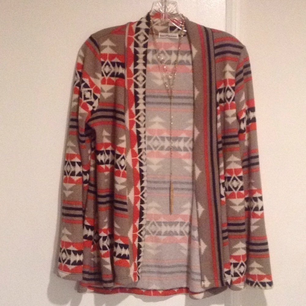 💕DAINTY HOOLIGAN💕 Navajo Aztec Cardigan